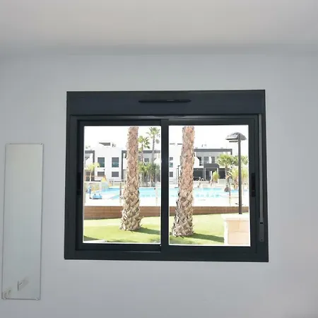Oasis Vi South Facing Pool View La Zenia Apartamento *