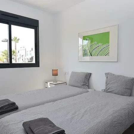 Oasis Vi South Facing Pool View La Zenia