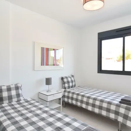 Oasis Vi South Facing Pool View La Zenia Apartamento *